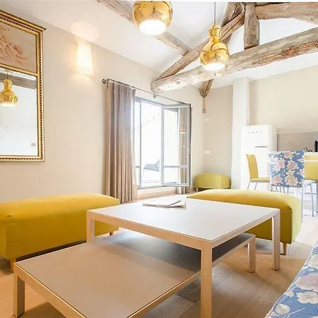 La Maison D'ulysse Small Luxury