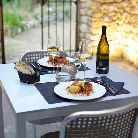 La Maison D'ulysse Small Luxury 4* Baron